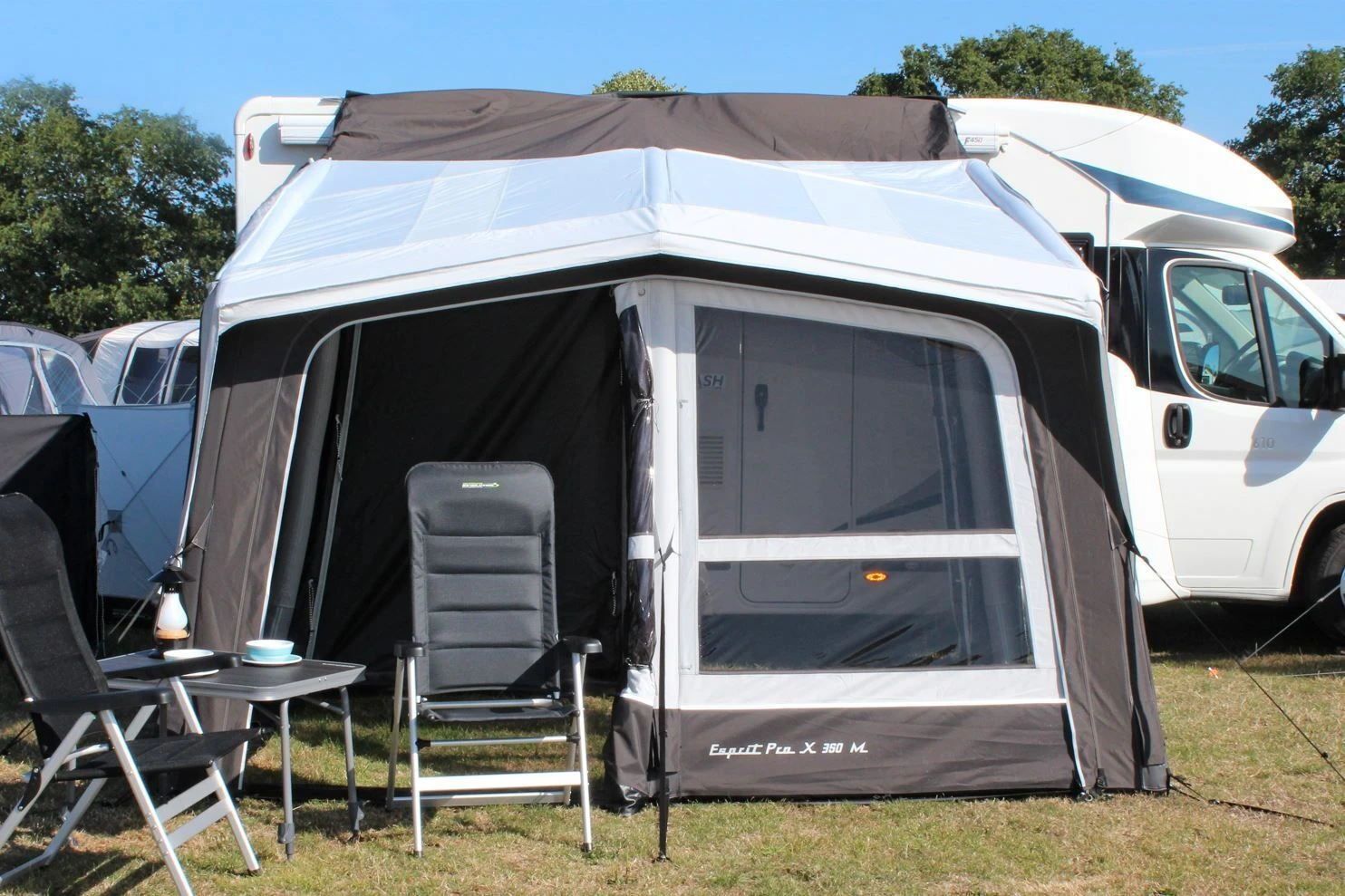 Outdoor Revolution Esprit Pro X 350M Awning (220-290cm) 3 Outdoor Revolution Esprit Pro X 350M Awning (220-290cm) - Image 3