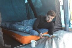 Vango Airbeam Vango Aether Air 450XL Tent (2022) -Outwell Store van 2021 lifestyle airbeam earth aether air 450xl lo 26