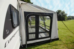Vango Airbeam Vango Balletto Air 390 Elements Shield Caravan Awning (2023) 18 Vango Airbeam Vango Balletto Air 390 Elements Shield Caravan Awning (2023) -Outwell Store van 22 lifestyle balletto shield 390 low13